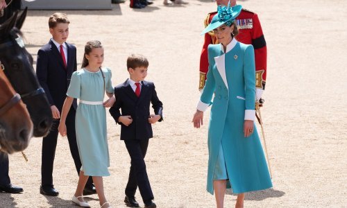 Princ Louis više nije mali dječak: Jedan odjevni predmet otkrio je što se promijenilo