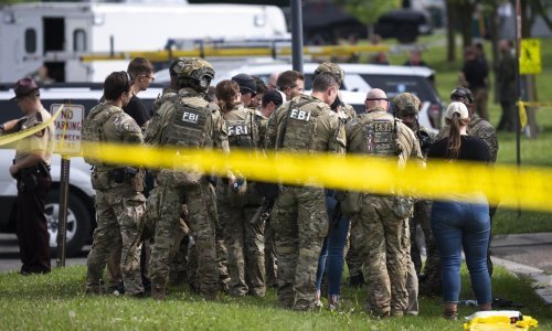 Tri osobe, među njima i beba, ubijene u pucnjavi na karnevalu blizu Salt Lake Cityja