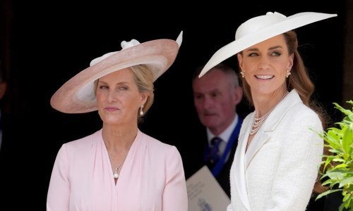 Glamurozne dame: Svi bruje o modnom dvoboju Kate Middleton i omiljene kraljičine snahe