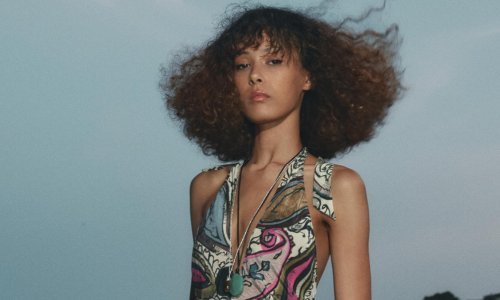 U ovu Zarinu haljinu laskavog kroja nije se teško zaljubiti, a nećete izlaziti iz nje