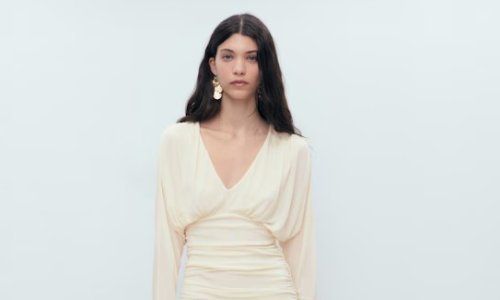 Haljina koja se grabi s polica: Podsjeća na onu kakvu je nosila princeza Diana, a lijepa je kao vjenčanica