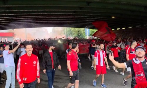 Tko kaže da ovo SP ne zanima nikoga? Potegli 6000 km da bi napravili ludnicu pred City