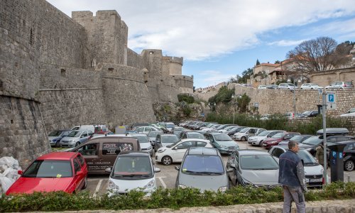 Taksi firma u Dubrovniku kažnjena sa 96.380 eura