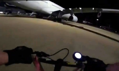 Upali u najveću britansku zračnu bazu i oštetili dva aviona. Pogledajte video