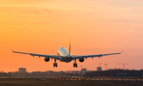 Hakeri napali veliku aviokompaniju, procurili osobni podaci milijuna putnika: Uočena neobična aktivnost