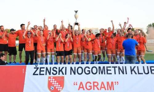 Nogometašice Agrama razbile Osijek za potvrdu naslova prvaka, pogledajte veliko slavlje