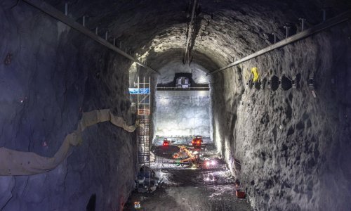 Zašto Amerikanci izdubljuju planinu? Nadaju se pronaći odgovor na vječno pitanje