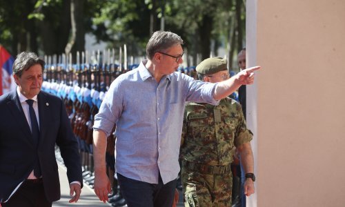 Vučić poludio zbog streljiva: Najavio 'najveću vojnu paradu' nakon hrvatskog mimohoda za Oluju