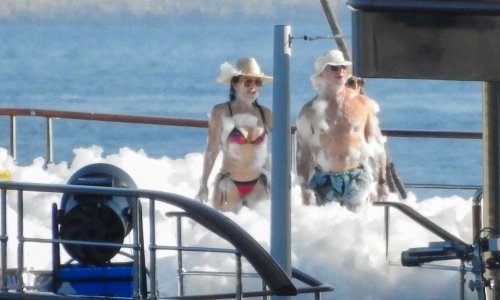 Pogledajte ludi pjena party Lauren Sanchez i Jeffa Bezosa na jahti kod Cresa