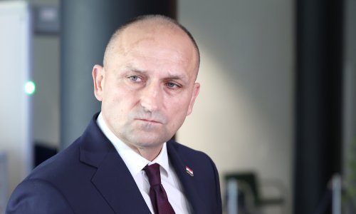 Anušić naredio istragu karijere vojnika osumnjičenog za dvostruko ubojstvo