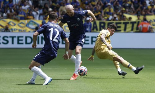 Pogledajte kako su amateri zabili prvi gol na klupskom SP-u; utakmica je odmah prekinuta