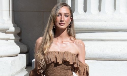 Pokćerka Salme Hayek je nova 'it' djevojka. Ova haljina privukla poglede, a tek izbor cipela...