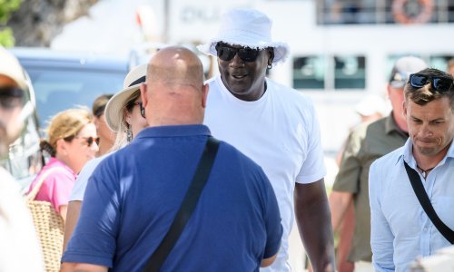Michael Jordan prošetao je Skradinom, ali spektakularan prizor odnio je sve poglede