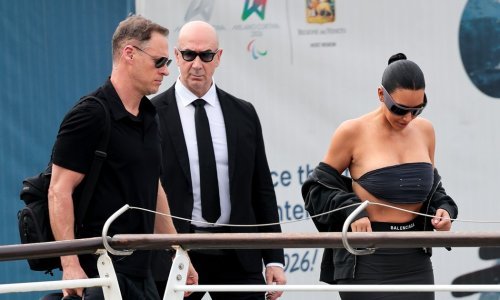 Na vjenčanje godine u velikom stilu stigla je Kim Kardashian s mamom i sestrom