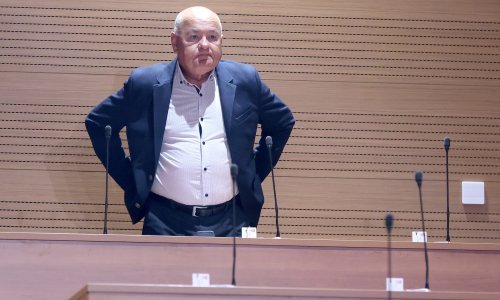 Biloglav: Premijer troši javni novac kao nekoć Josip Broz