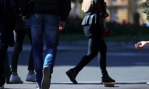 Veliko istraživanje: Evo što Hrvati misle o vezama za posao i stranačkoj iskaznici