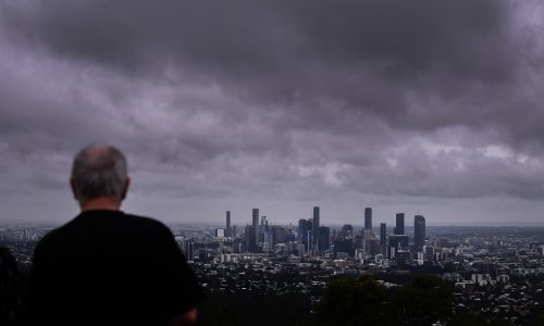 'Ciklonska bomba' pogodila Australiju: Otkazuju se letovi, evakuiraju se obalna područja
