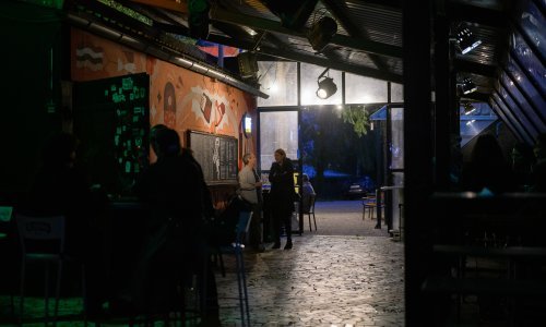 Biskupe uznemirio program kluba Močvara: Sotonizam, smrt, besramnost, dekadencija...
