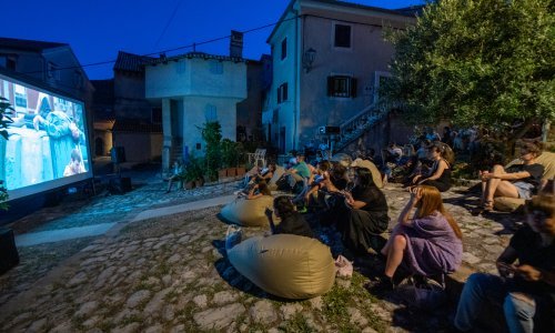 BURA film festival ponovno oživljava staru jezgru Bakra: Tri ljetne večeri posvećene snovima i zajedništvu