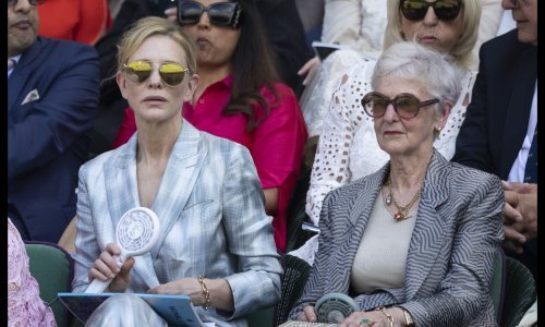 Glumačke face u pohodu na Wimbledon: Od vrućine su se 'spašavali' mini ventilatorima