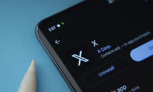 Grok i drugi roboti će provjeravati činjenice na X-u