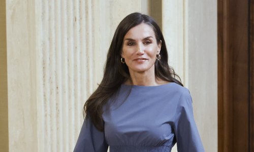 Kraljica Letizia pronašla je cipele koje idu uz baš svaku ljetnu haljinu