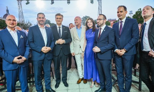 Hotel Esplanade proslavio 100 godina, na svečanosti i brojni političari