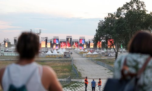 Kibernetički stručnjak ima upozorenje pred koncert: 'Ako se na ovo spojite – game over'