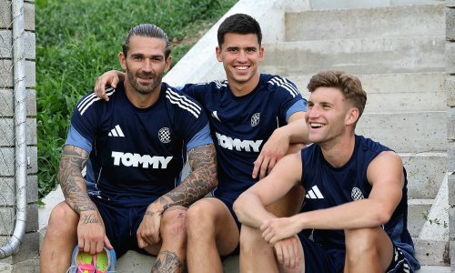 Hajduk se nakon incidenta na Bledu oglasio znakovitom fotografijom