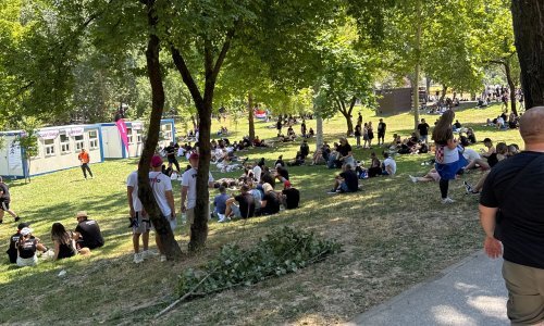 VIDEO Ovako trenutno izgleda fan zona na Bundeku