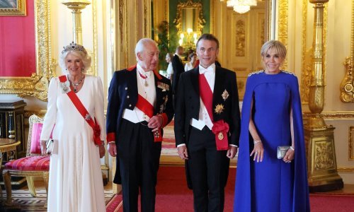 Večer mode i diplomacije: Brigitte Macron i kraljica Camilla zablistale u Windsoru