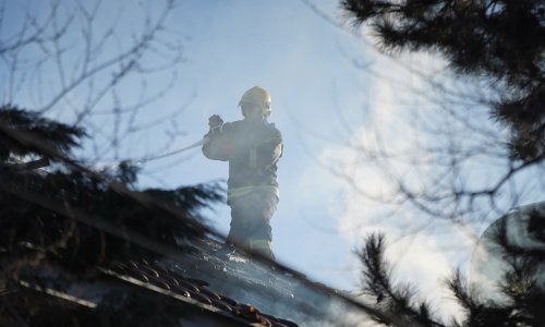Velike štete nakon požara u Srbiji: U selu Dubovo izgorjelo 300 kuća