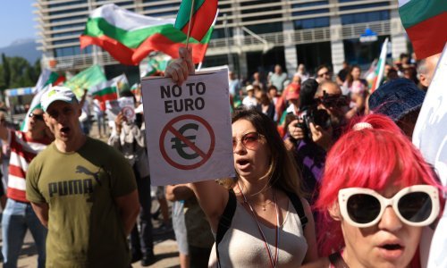 Bugari uvode euro, sve već poskupljuje: Prijeti li im 'hrvatski scenarij'?