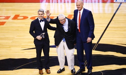 Preminuo legendarni trener Utah Jazza