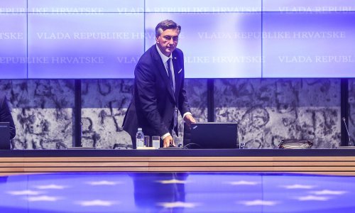 Vlada kadrovirala iza zatvorenih vrata: Ovo su odluke koje je donijela