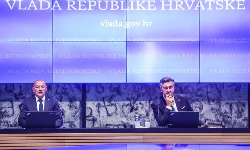 Plenković se pohvalio turističkim brojkama pa pozvao građane na 'povijesni mimohod'