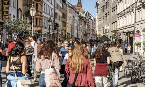 Njemačka je prva zemlja koja uvodi vaučere za žene za noćne vožnje