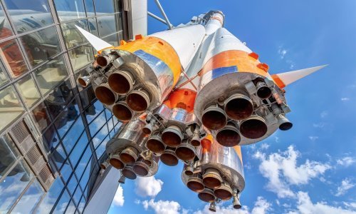 Francuski šef vojske: Rusija želi militarizirati svemir