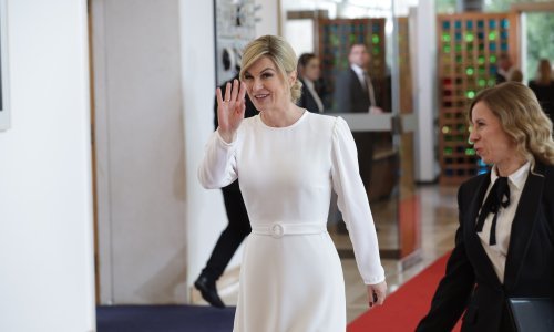 Kolinda Grabar-Kitarović blista na odmoru: Uživa na moru, ali ne u Hrvatskoj