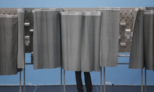 I ova zemlja spušta dobnu granicu za glasanje, na izbore će moći i 16-godišnjaci