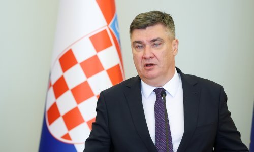 Milanović na svjetskoj premijeri filma 'Alpski ratnici' u Fužinama