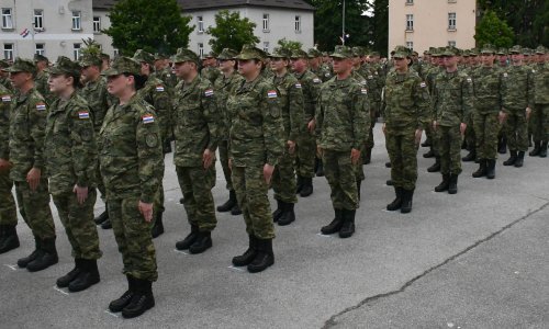 HHO: Vojni rok se uvodi po davno zastarjelom modelu, ne prate se moderni trendovi ratovanja