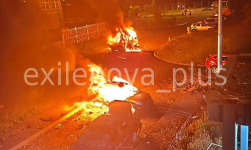 Ukrajinski napad dronovima na okolicu Moskve: Automobili u plamenu, pogođene i zgrade