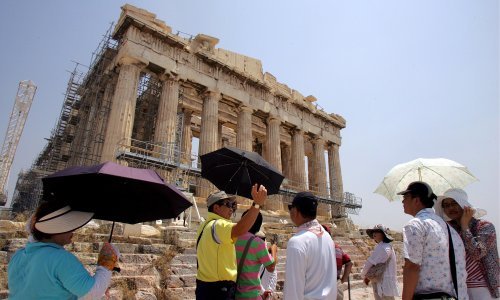 Grčijo je zajel vročinski val z napovedanimi temperaturami do 43 stopinj Celzija