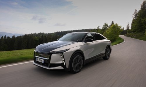 DS N°8 na službenim međunarodnim testnim vožnjama: Avangarda suvremenog automobilskog dizajna