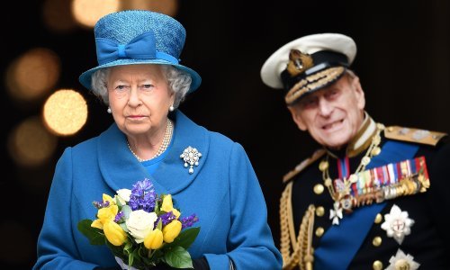 Ona je vječna inspiracija: Modna priča kraljice Elizabete sve će oduševiti