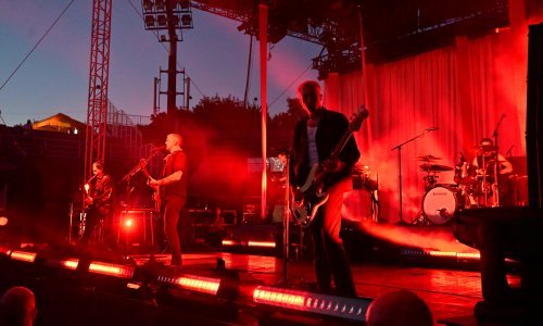 Queens of the Stone Age na Šalati priredili punokrvni rock spektakl