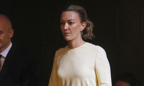 Šefica Zare oduševila haljinom koja će nestati s polica, ali zbog ovih cipela lomit će se koplja