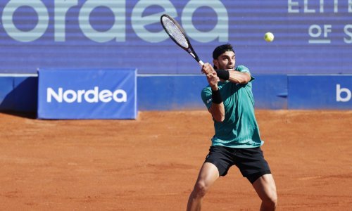 Senzacija u Umagu! Nakon drame od tri i pol sata ispao branitelj naslova: 'Grozno se osjećam'