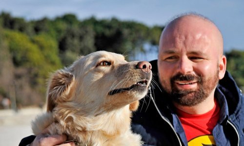 Omiljeni HRT-ov reporter postao hit na mrežama: Podsjetio mnoge na omiljenu dječju aktivnost